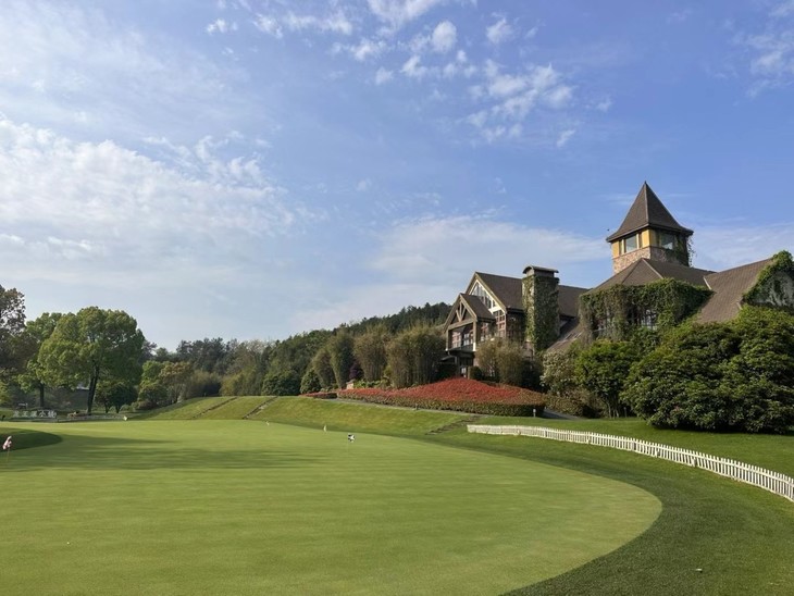 浙江安吉龙王溪+球会酒店